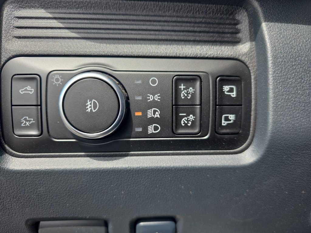 2026 Ford F-250 Super Duty - Carbonized Gray Metallic exterior view 11