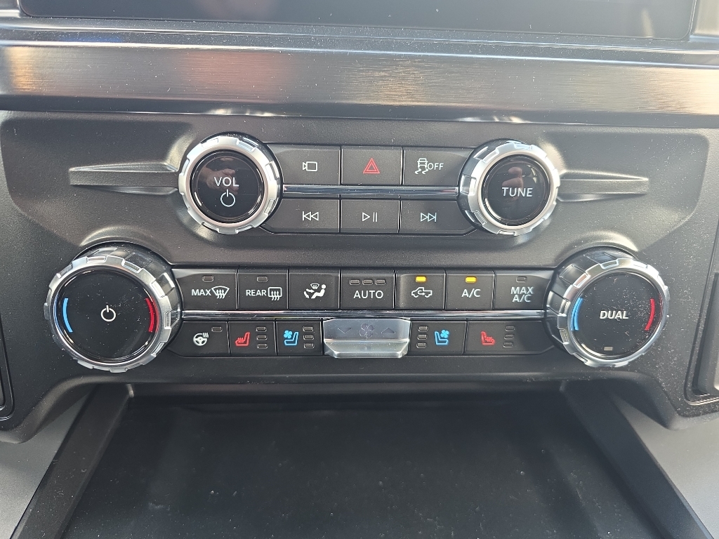 2026 Ford F-250 Super Duty - Carbonized Gray Metallic exterior view 16
