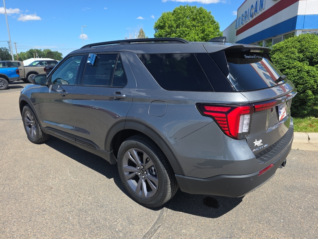 2026 Ford Explorer Active w/200A Pkg - Carbonized Gray Metallic exterior view 6
