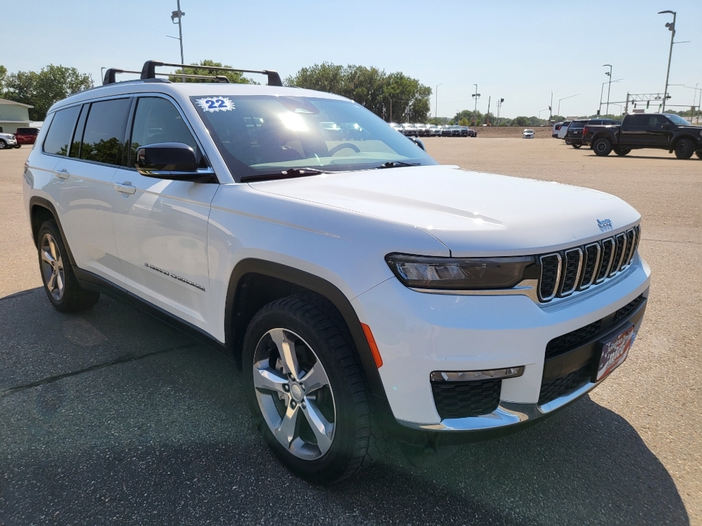 2022 Jeep Grand Cherokee L Limited - Bright White Clearcoat exterior view 3