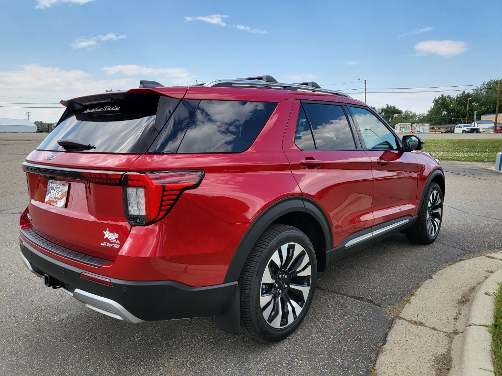 2026 Ford Explorer Platinum - Rapid Red Metallic Tinted Clearcoat exterior view 4