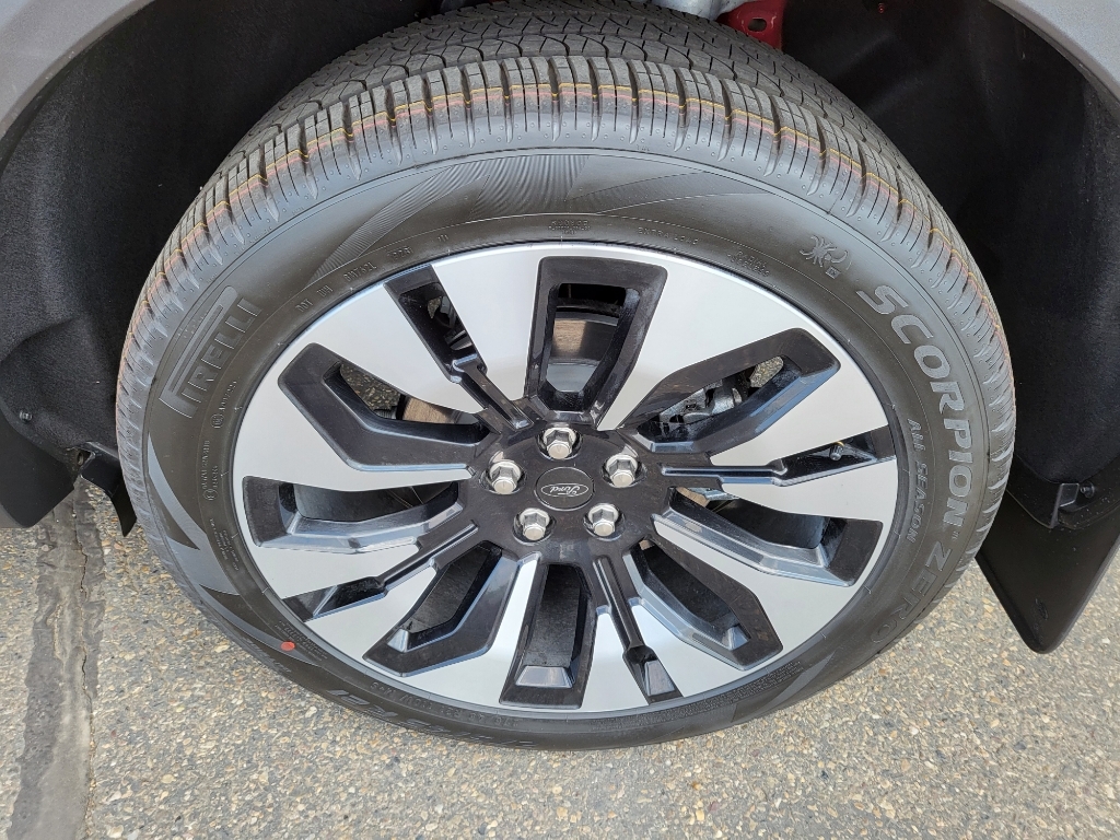 2026 Ford Explorer Platinum - Rapid Red Metallic Tinted Clearcoat exterior view 10