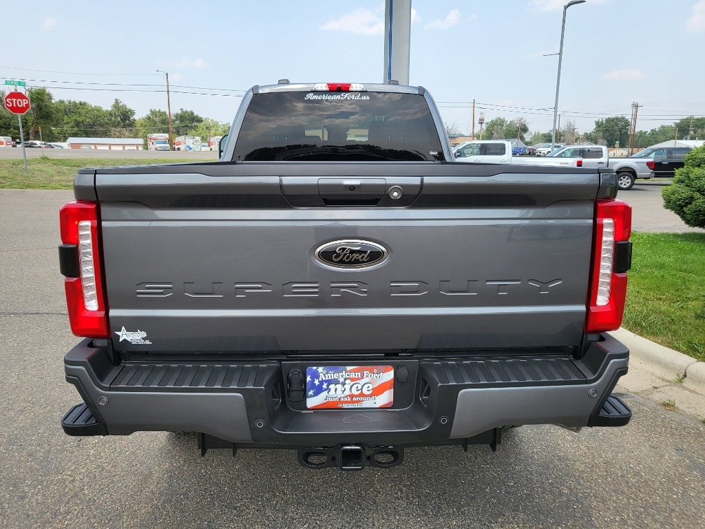 2026 Ford F-350 Super Duty - Carbonized Gray Metallic exterior view 5