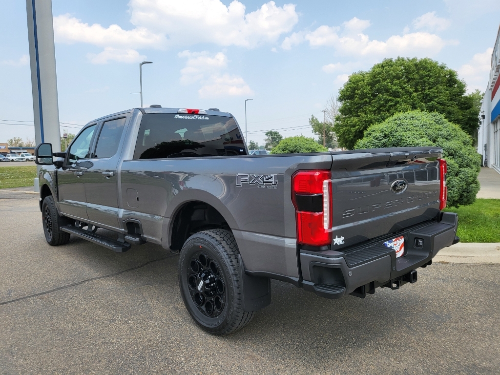 2026 Ford F-350 Super Duty - Carbonized Gray Metallic exterior view 7