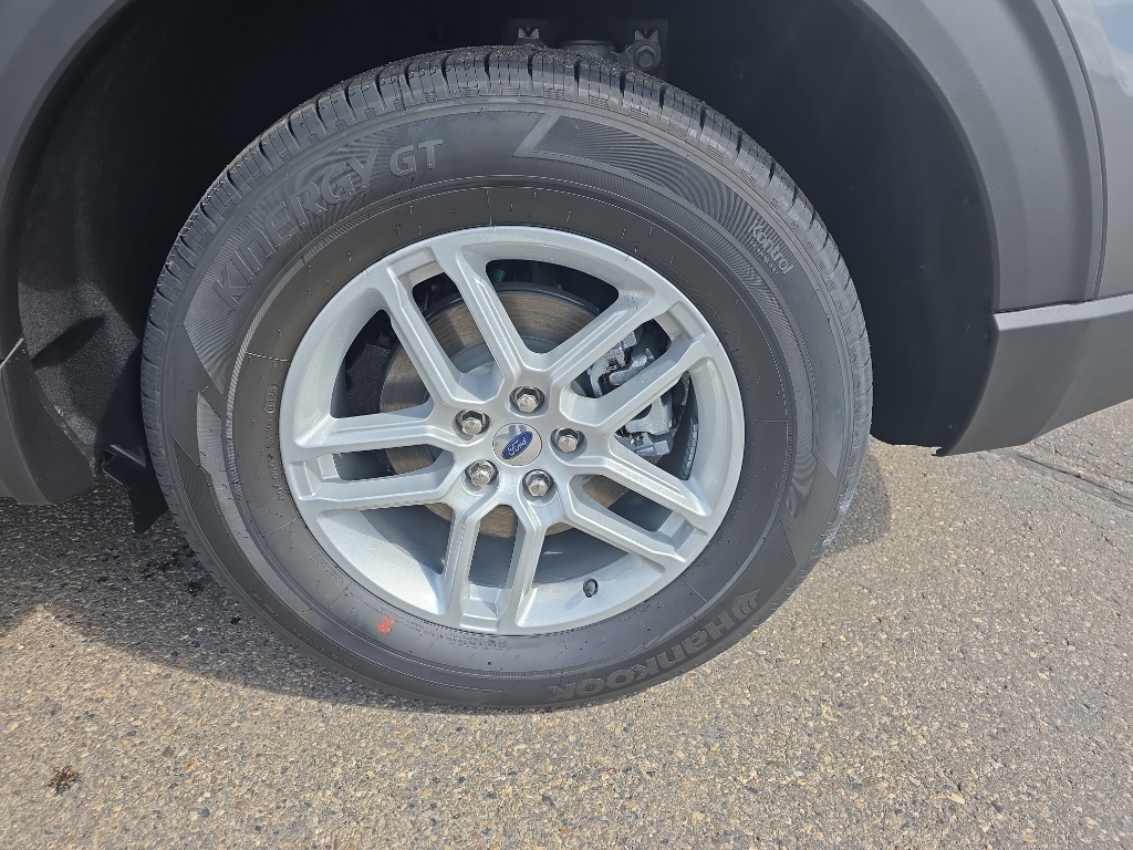 2026 Ford Explorer Active w/200A Pkg - Carbonized Gray Metallic exterior view 19