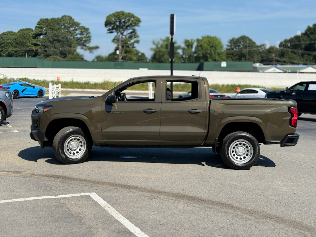 2023 Chevrolet Colorado 2WD Work Truck photo 4