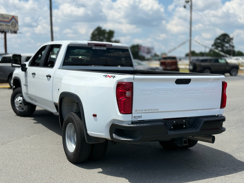 2026 Chevrolet Silverado Work Truck photo 5