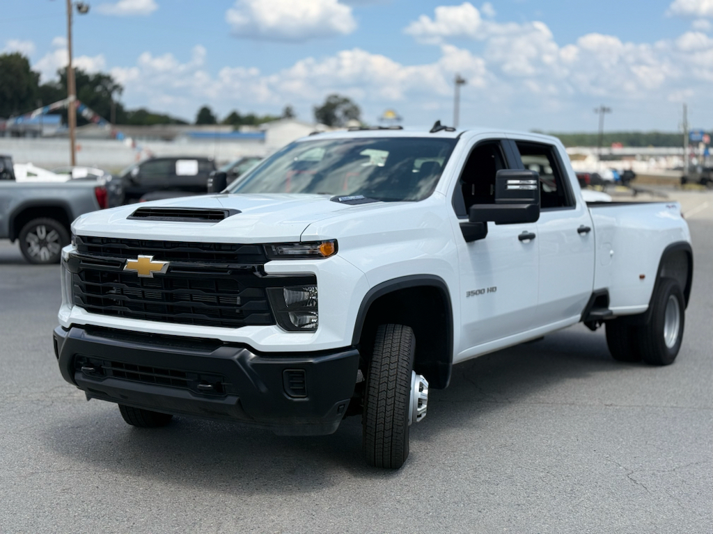 2026 Chevrolet Silverado Work Truck photo 3