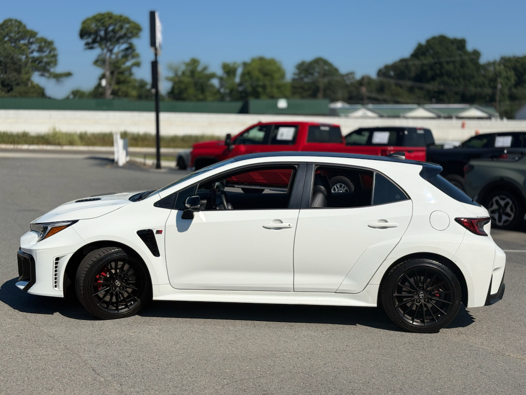2025 Toyota GR Corolla Premium Plus photo 4