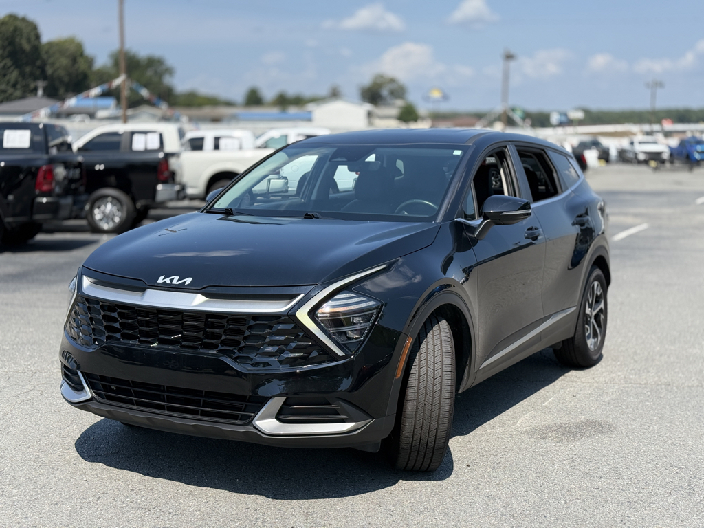 2024 Kia Sportage EX photo 3