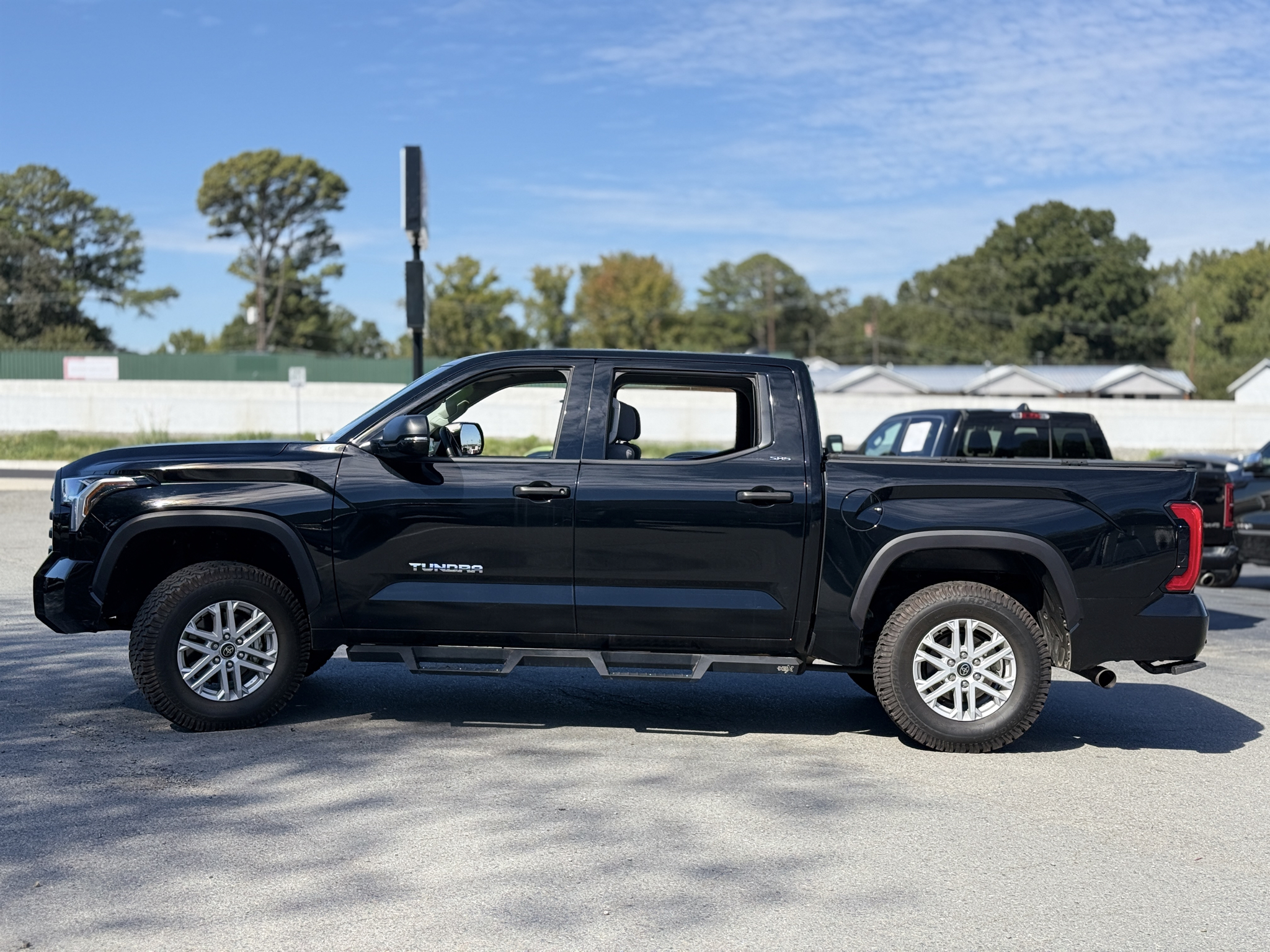 2024 Toyota Tundra SR5 photo 4