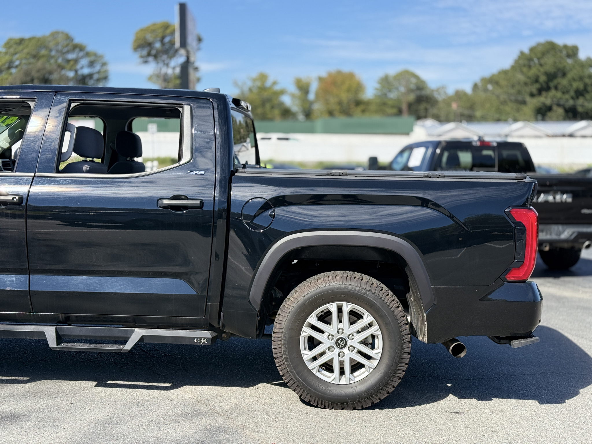 2024 Toyota Tundra SR5 photo 6