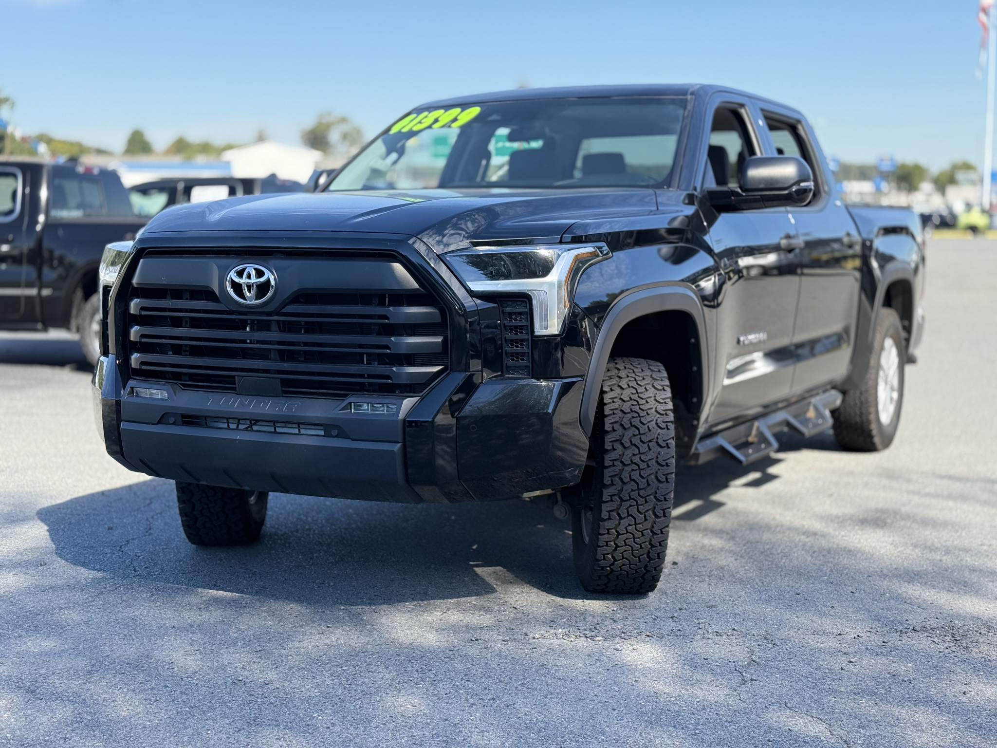 2024 Toyota Tundra SR5 photo 3