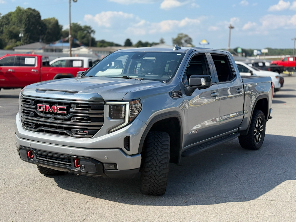 2024 GMC Sierra AT4 photo 3