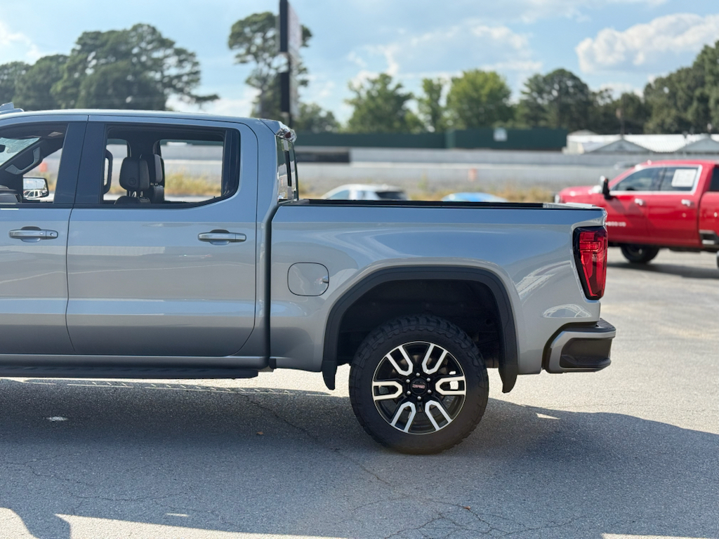 2024 GMC Sierra AT4 photo 6