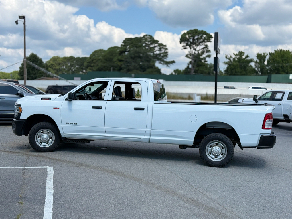 2022 Ram 2500 Tradesman photo 3
