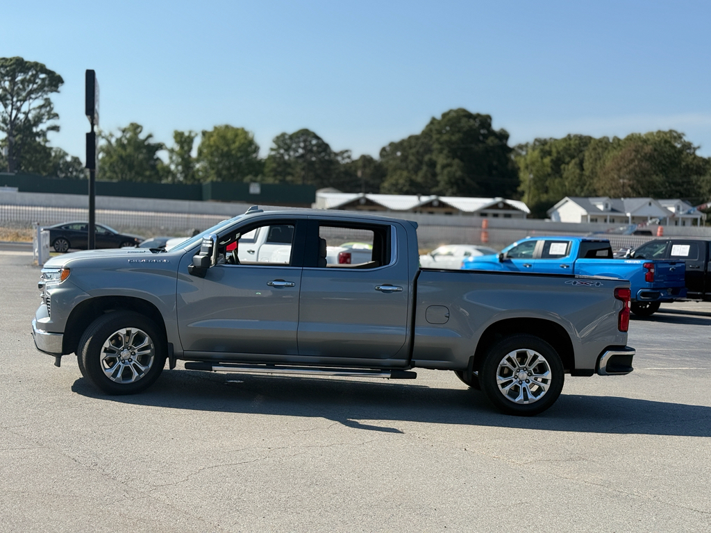 2024 Chevrolet Silverado LTZ photo 4
