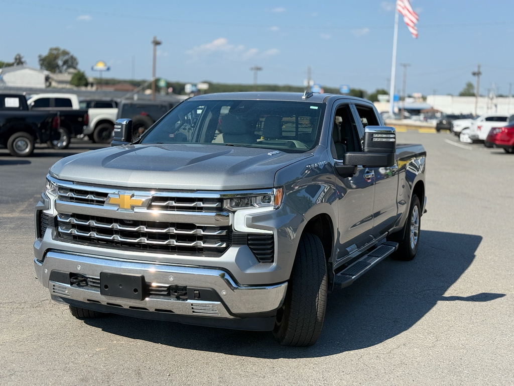 2024 Chevrolet Silverado LTZ photo 3