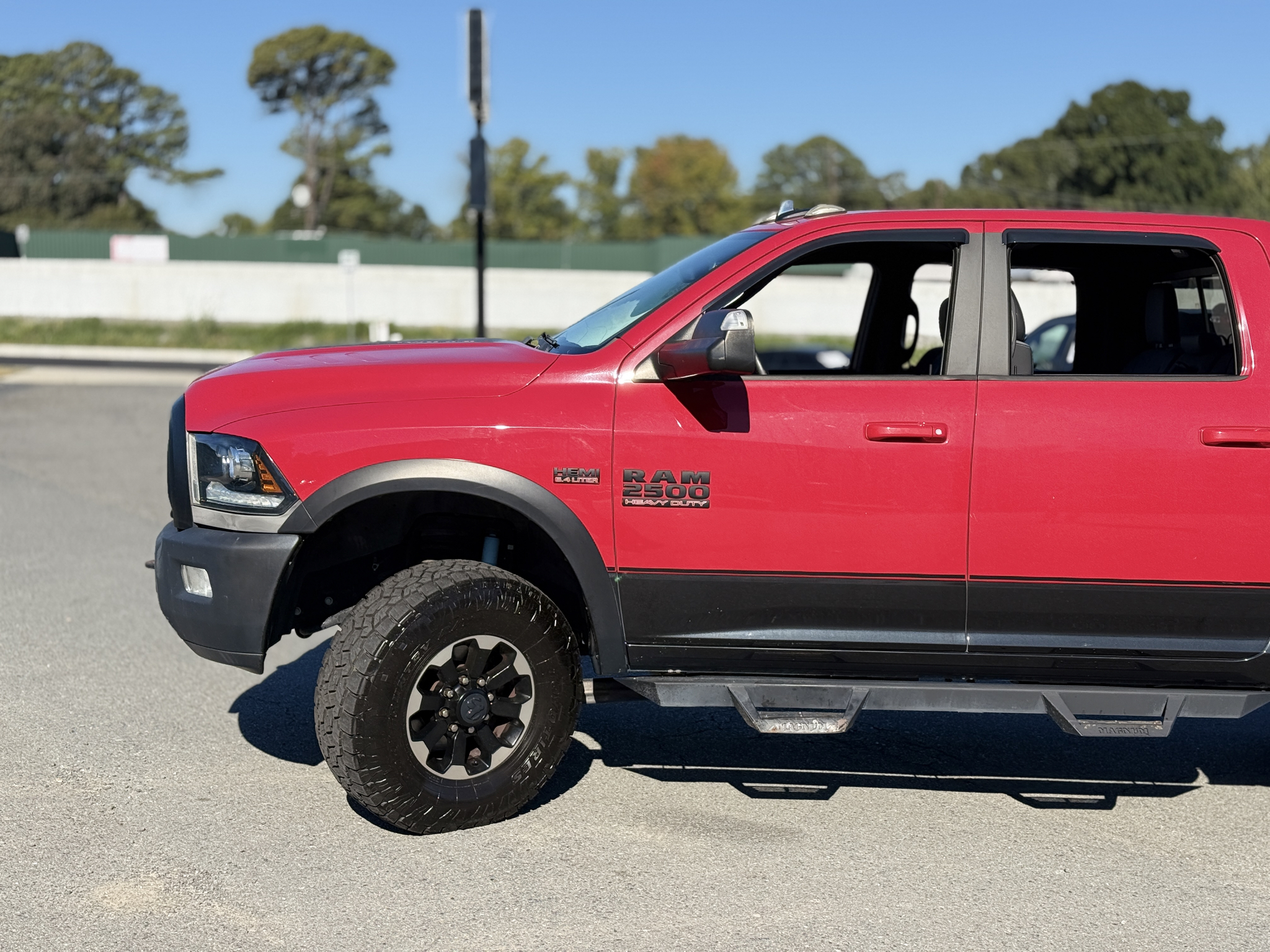 2018 Ram 2500 Power Wagon photo 4