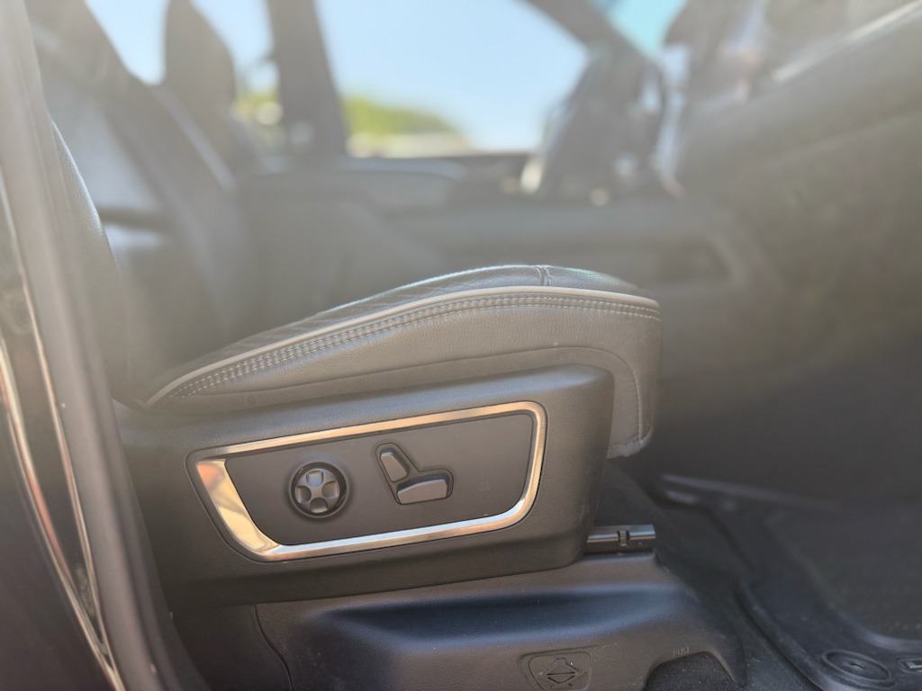 2020 Ram 1500 representative vehicle photo