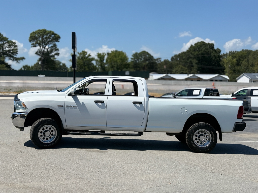 2016 Ram 2500 Tradesman photo 4