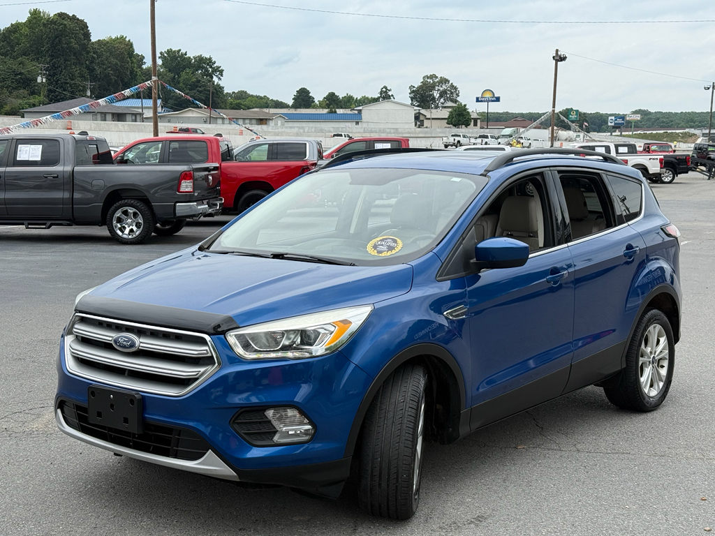 2017 Ford Escape SE photo 3