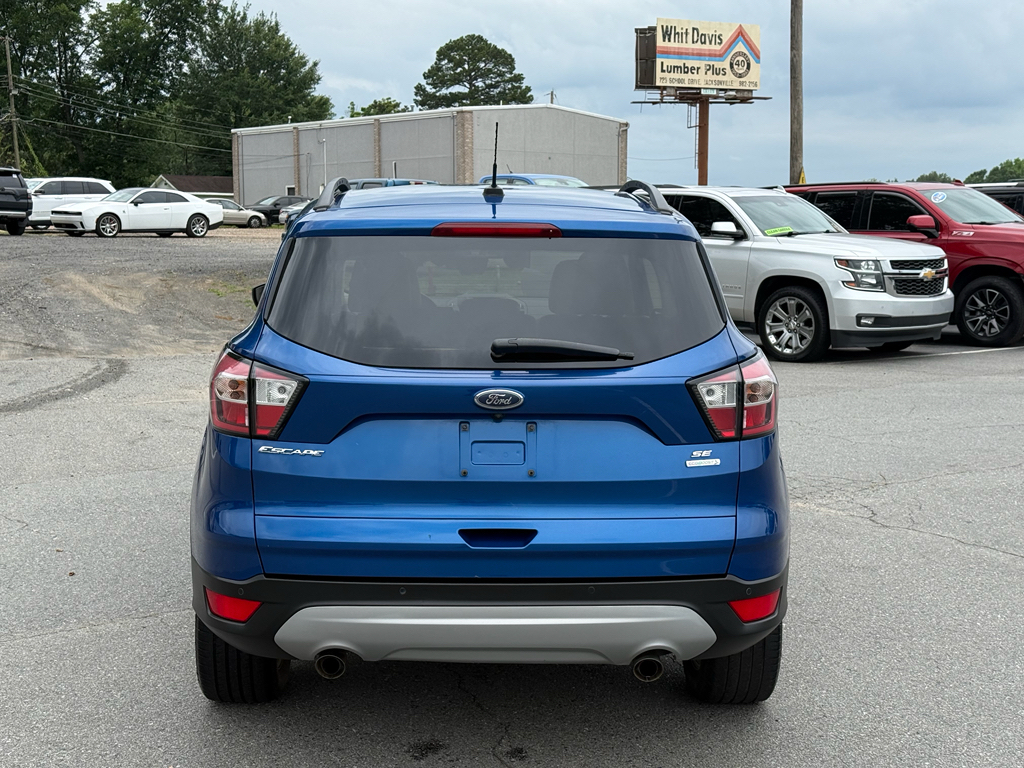2017 Ford Escape SE photo 6