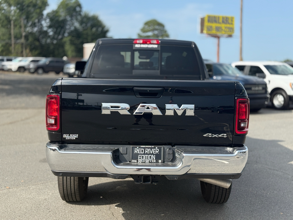 2025 Ram 2500 Tradesman photo 6
