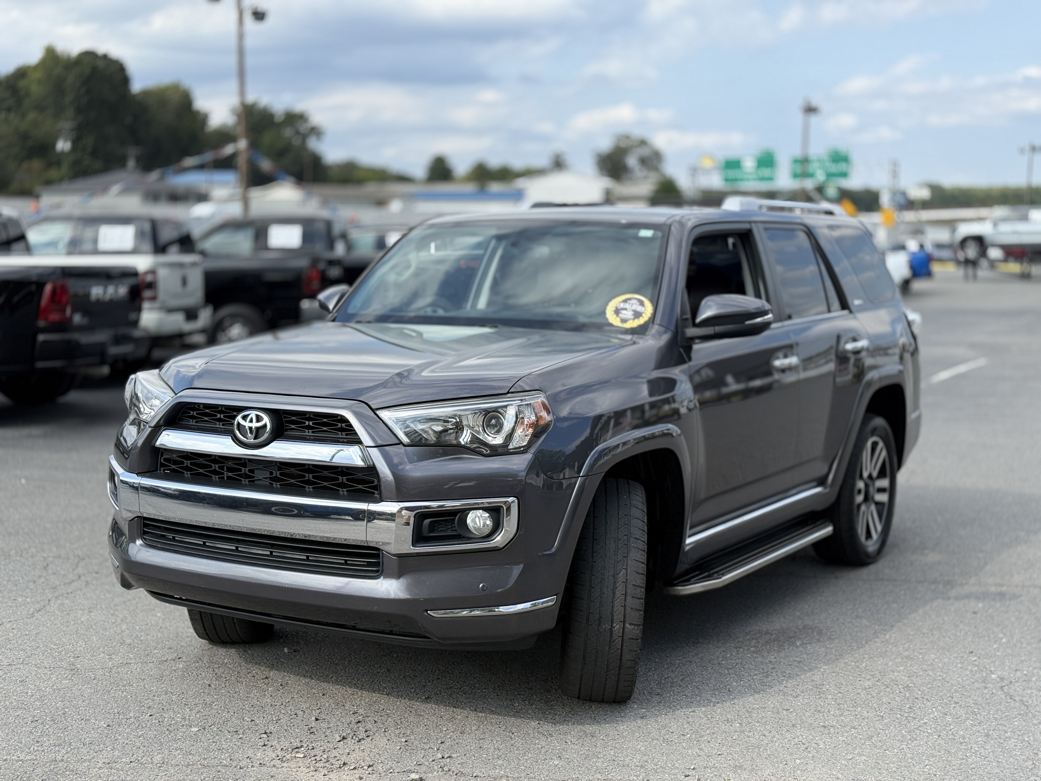 2018 Toyota 4Runner Limited photo 3