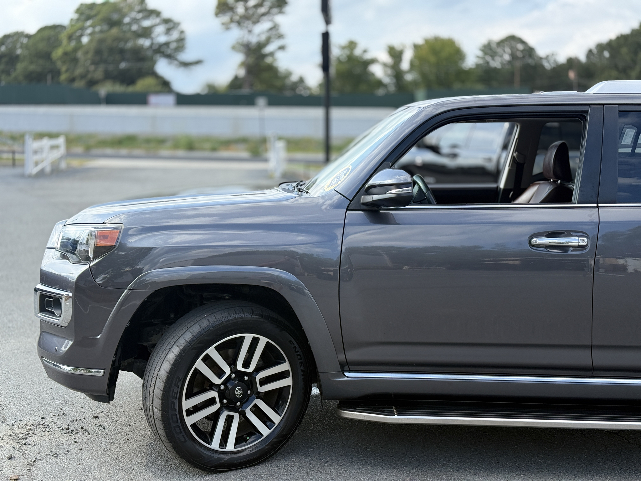 2018 Toyota 4Runner Limited photo 5