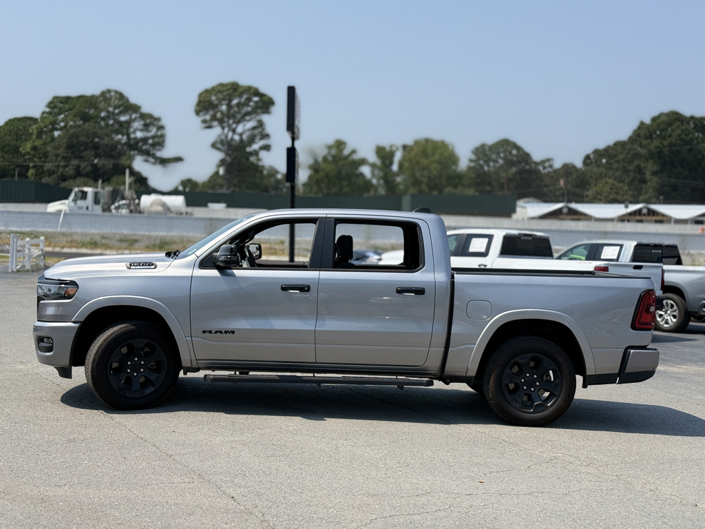2025 Ram 1500 Big Horn photo 4