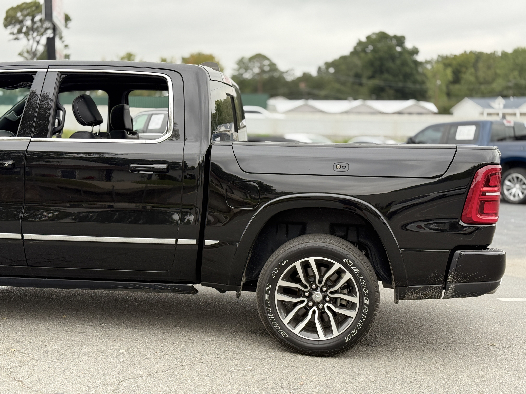 2025 Ram 1500 Limited photo 5