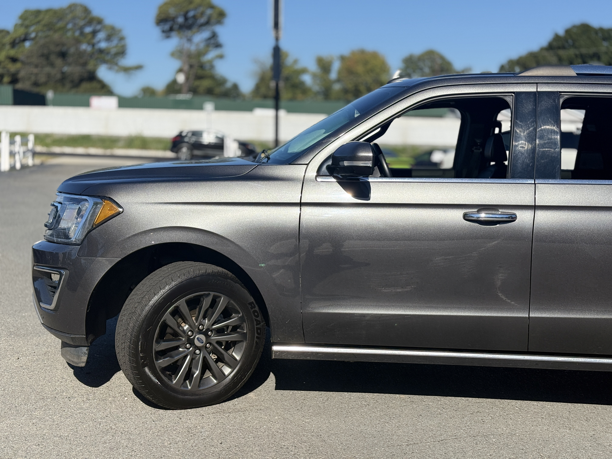 2021 Ford Expedition MAX Limited photo 6