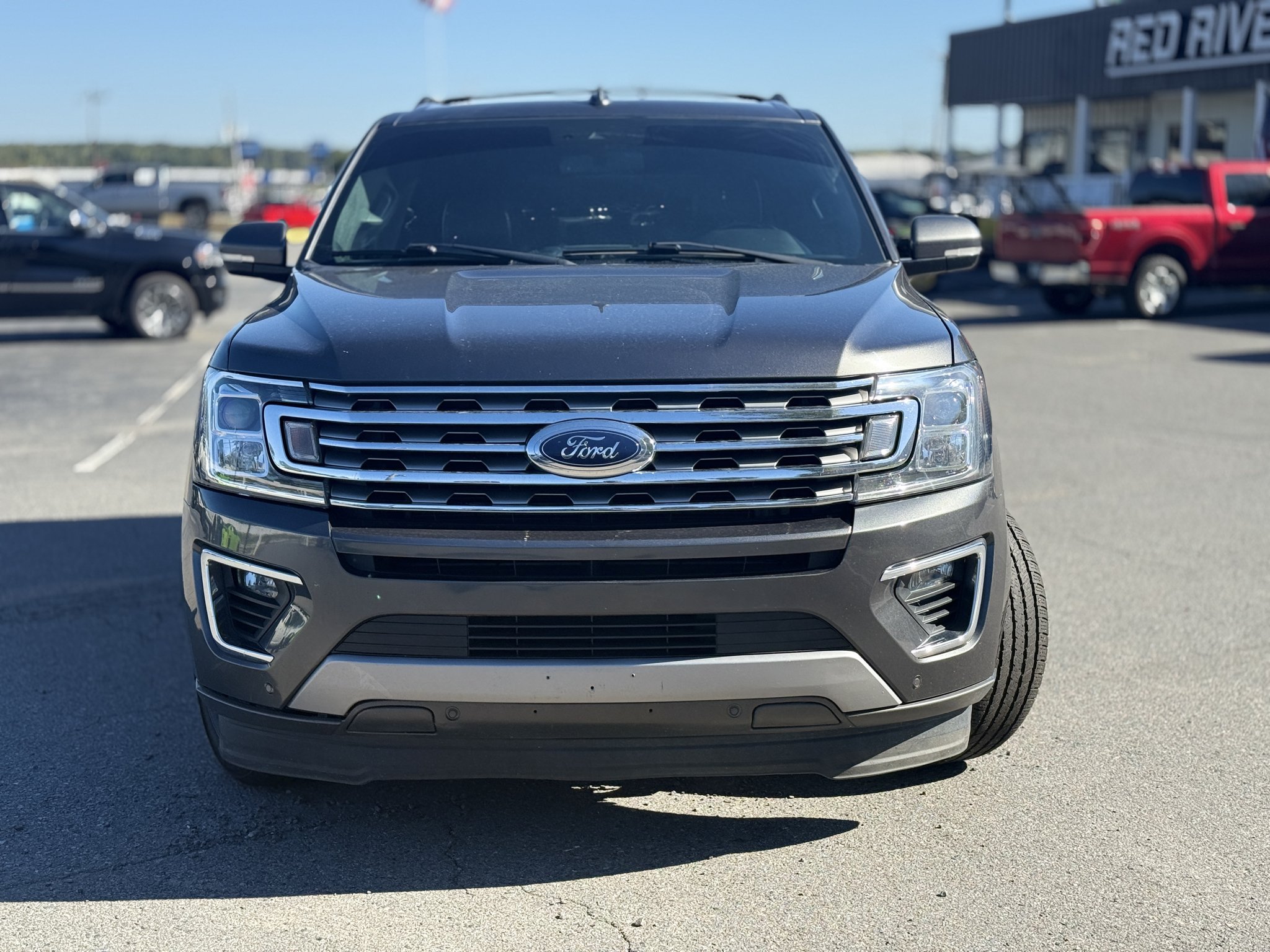 2021 Ford Expedition MAX Limited photo 2