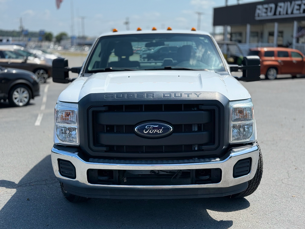 2015 Ford F-250 XL photo 2