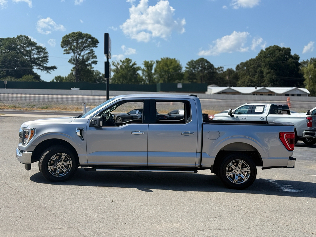 2021 Ford F-150 XLT photo 4