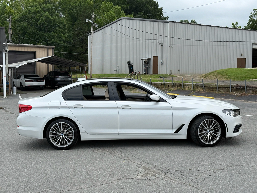 2020 BMW 5 series 540i xDrive photo 6