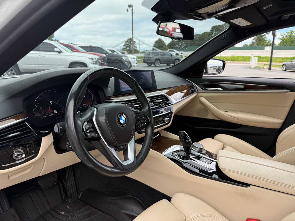 2020 Bmw 540i representative vehicle photo