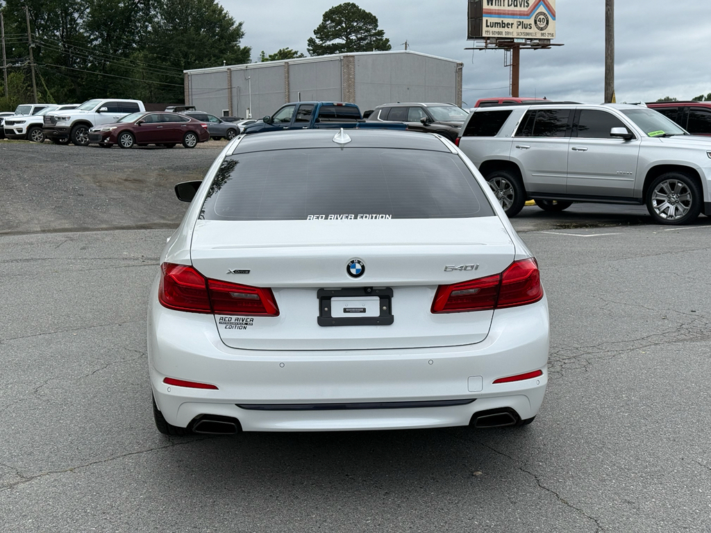 2020 BMW 5 series 540i xDrive photo 4