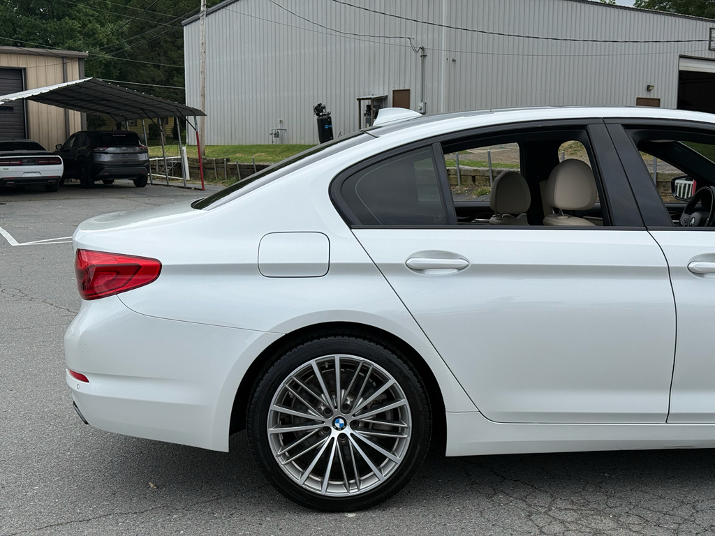 2020 Bmw 540i representative vehicle photo