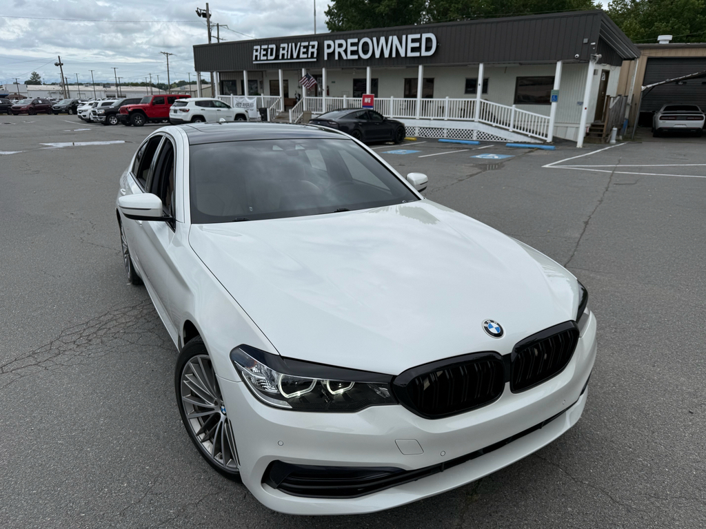2020 Bmw 540i representative vehicle photo