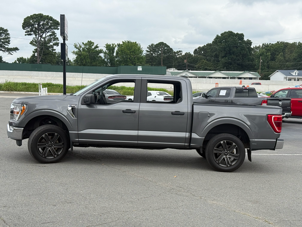 2021 Ford F-150 XLT photo 4