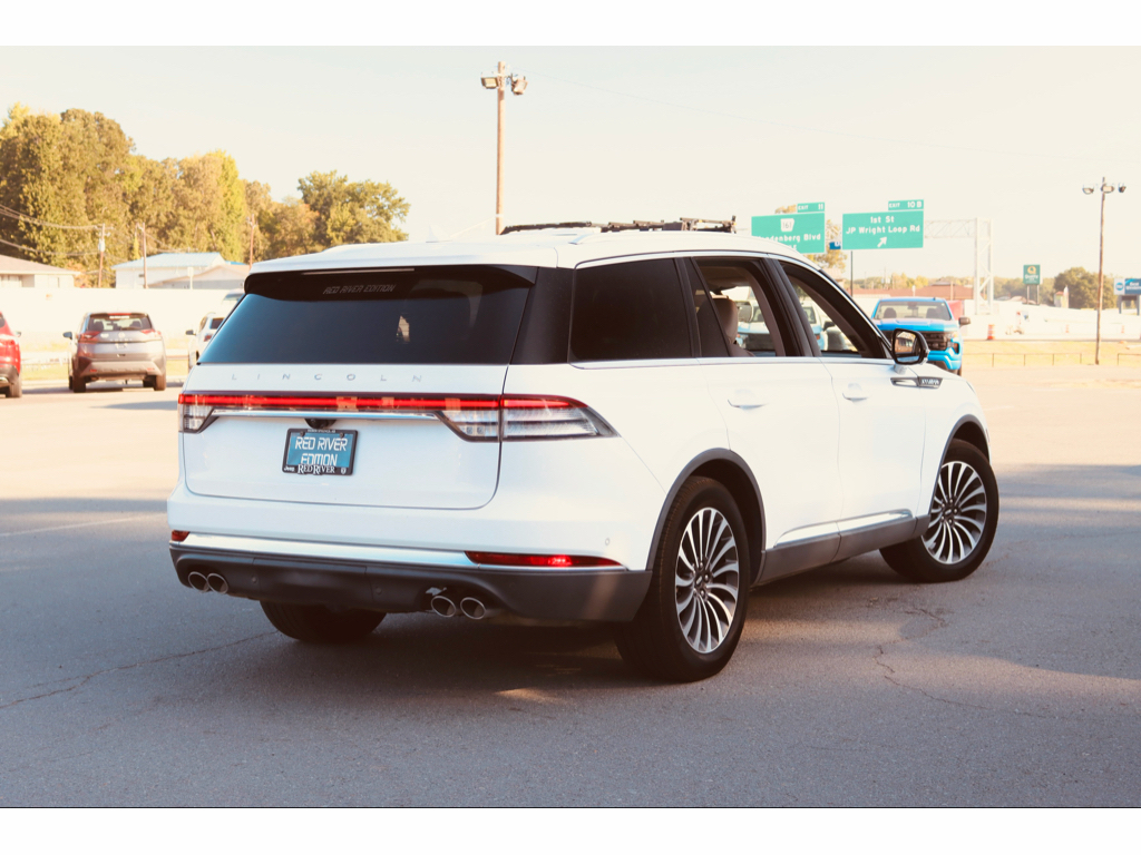 2023 Lincoln Aviator Reserve photo 5