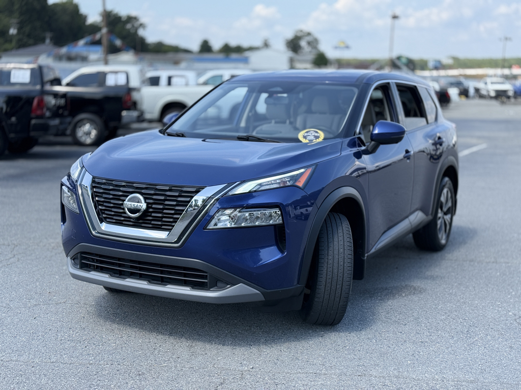 2021 Nissan Rogue SV photo 3
