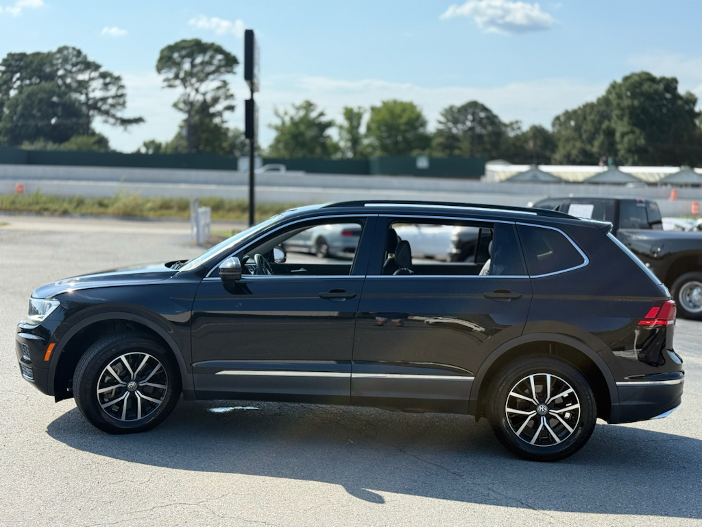 2021 Volkswagen Tiguan representative vehicle photo