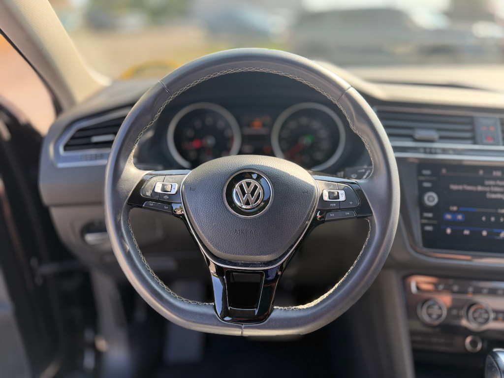 2021 Volkswagen Tiguan representative vehicle photo