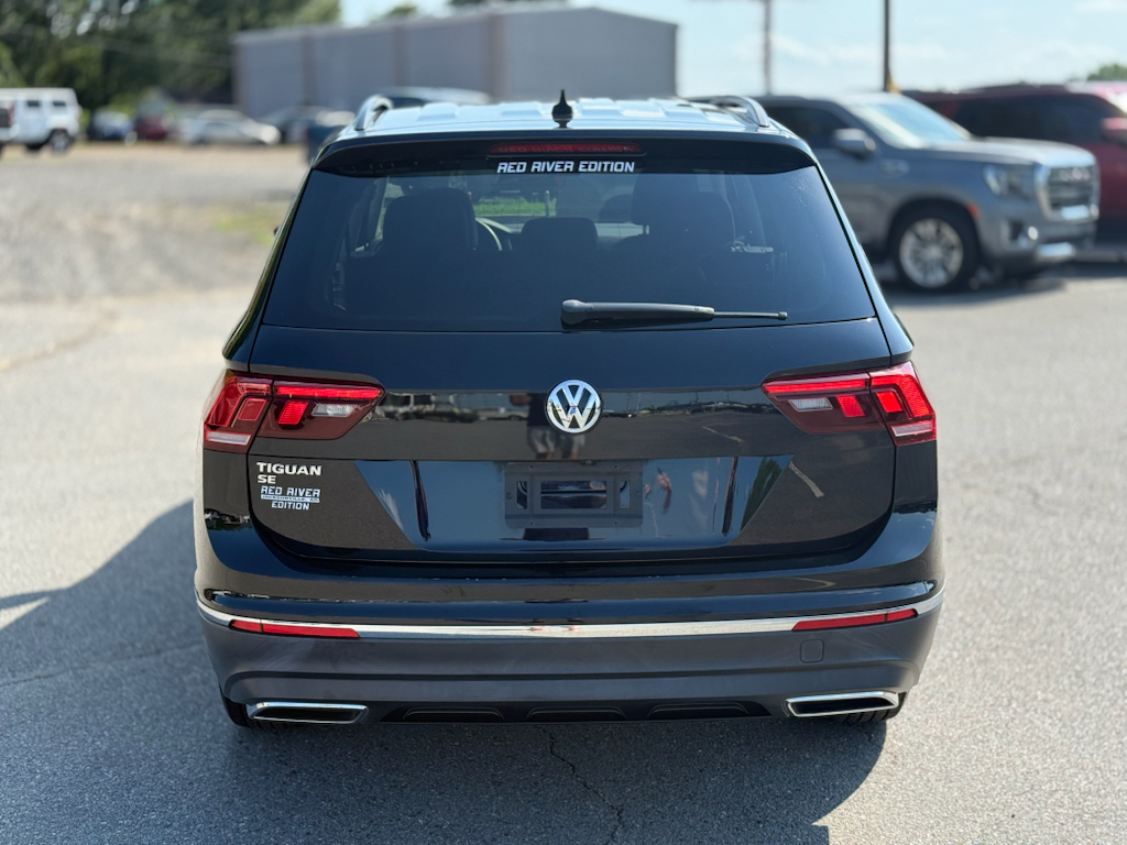 2021 Volkswagen Tiguan representative vehicle photo