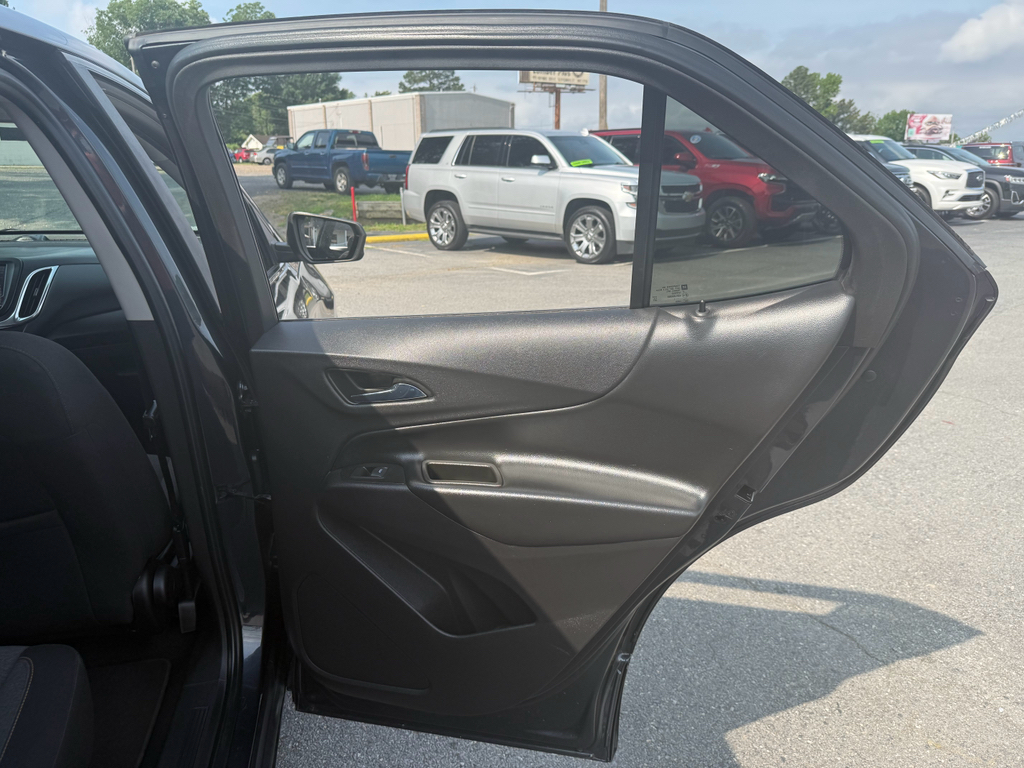 2022 Chevrolet Equinox representative vehicle photo