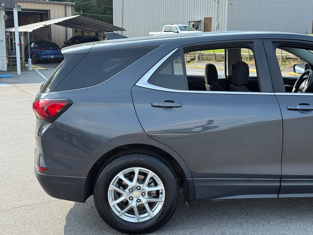 2022 Chevrolet Equinox representative vehicle photo