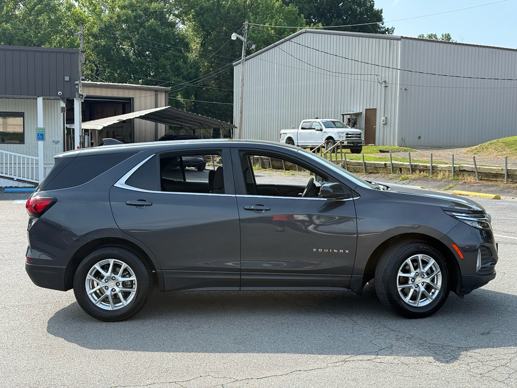 2022 Chevrolet Equinox representative vehicle photo